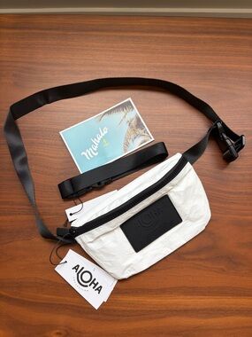ALOHA Collection White Mini Hip Bag with Black Logo Patch